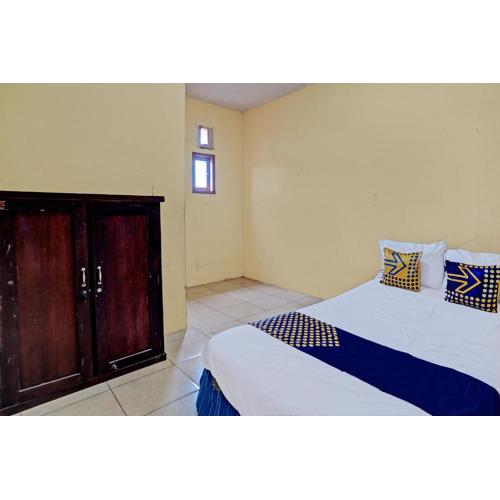 Hotel O Lili Kost SyariahNearKetapang Royal City