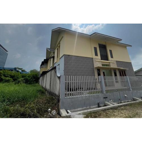 Hotel O Lona Guest House SyariahNearScience Park Universitas Riau