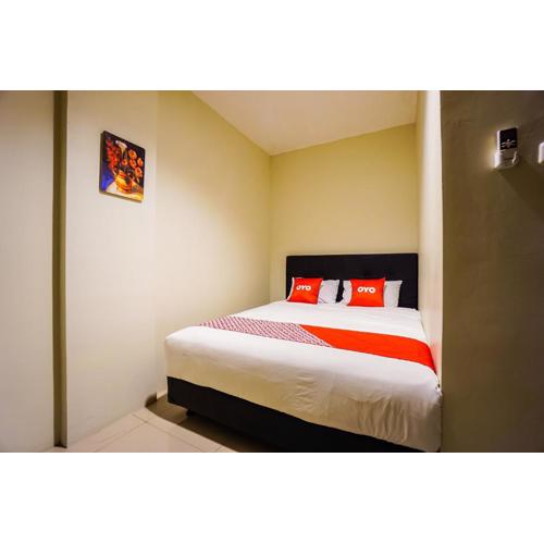 Hotel O Makassar near Gereja Advent Tikala Baru formerly Rid's Hotel