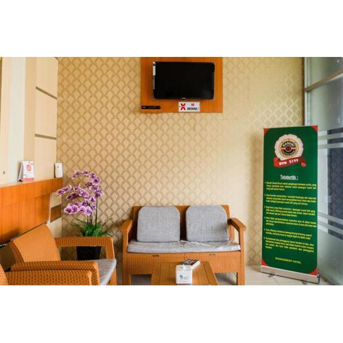 Hotel O Mandiri Guest House Syariah