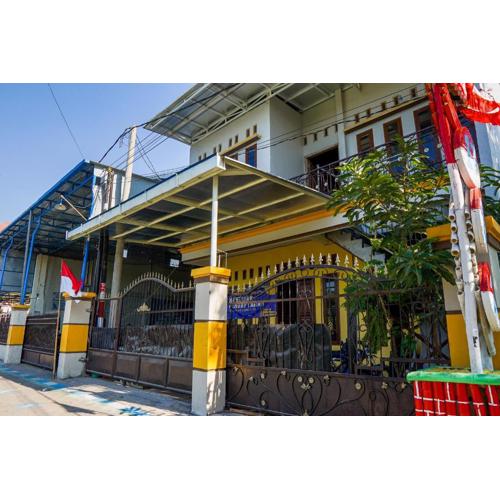 Hotel O Nurul Hikmah Homestay Syariah & Sport Center