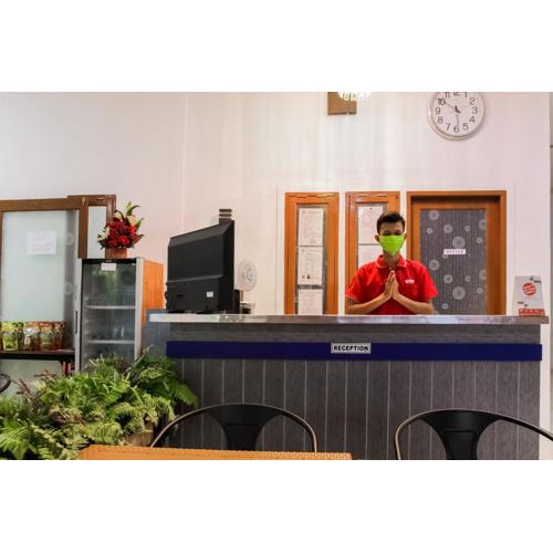 Hotel O Pa Baeng Baeng Near Rumah Sakit Faisal Formerly Guest House Cahaya 7296