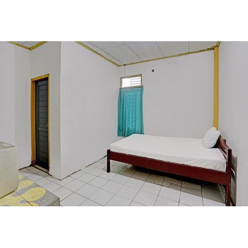 Hotel O Penginapan Aina Syariah