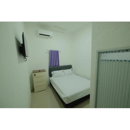 Hotel O Penginapan Permata Hijau Syariah Near Bukit Teletubbies