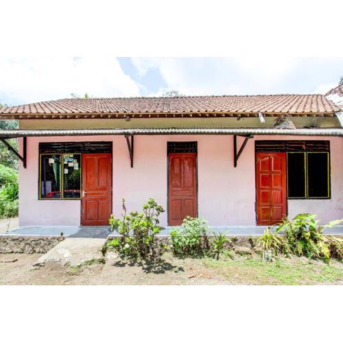 Hotel O Pondok Wisata Sekar KemuningNearWonogondang Camp ( Bumi Perkemahan Wonogondang )