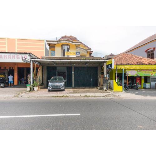 Hotel O Safira Family Residence Syariah