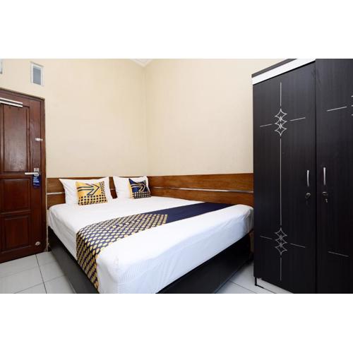 Hotel O Solo Point Guest House Syariah