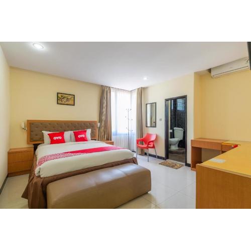 Hotel O Surabaya City Center Near Wonokromo Station