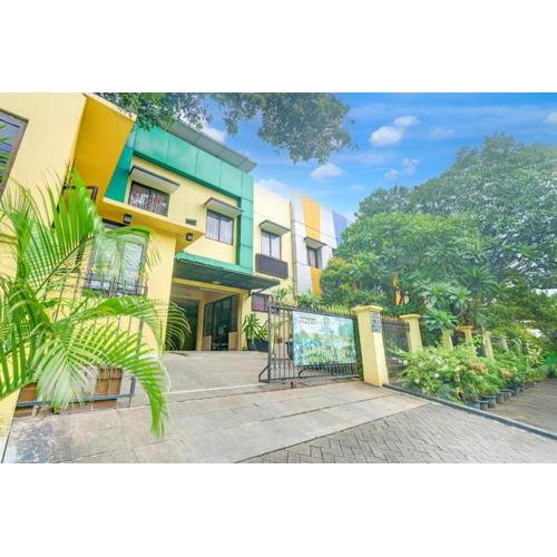 Hotel O Tebet Near Tebet Station Formerly Sabda Guest House