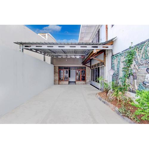 Hotel O Ump Near Alun-Alun Formerly Penginapan 88