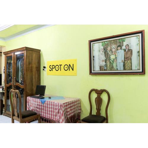 Hotel O Wallet Family Residence Syariah