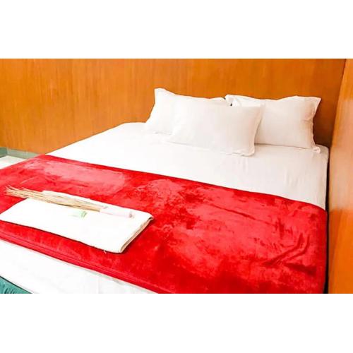 Hotel Shabine Rungkut Mitra RedDoorz