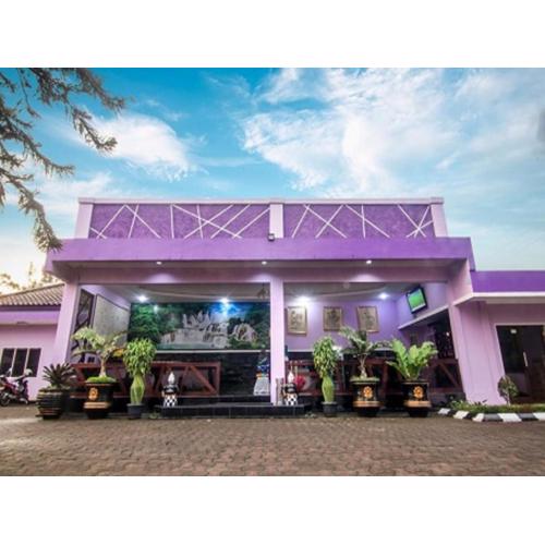 Hotel Signature Mandala Kencana