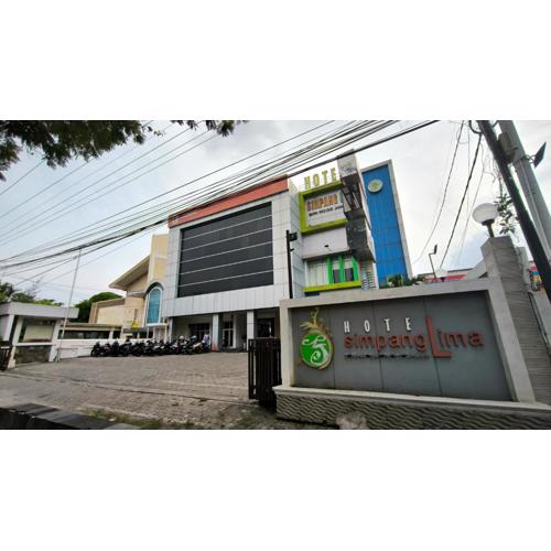 Hotel Simpang Lima Semarang