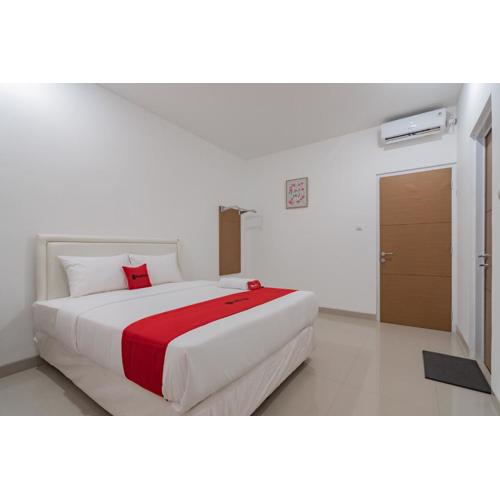 Hotel Sukahaji Street Bandung Redpartner