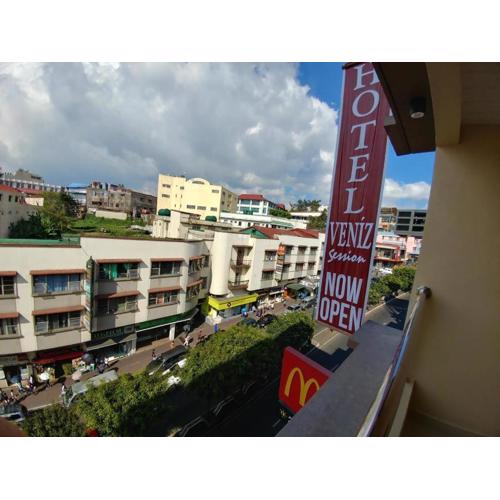 Hotel Veniz - Session