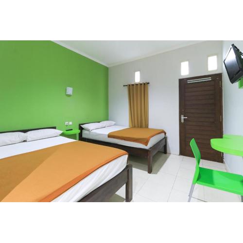 Hotel Warta Putra