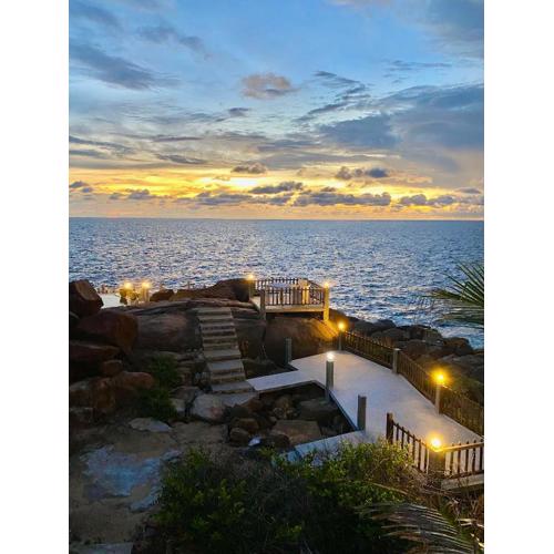 Hotel Zeilan Sunset Point