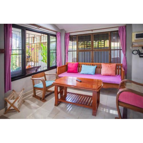 House 4 people sea view 100 m from the beach