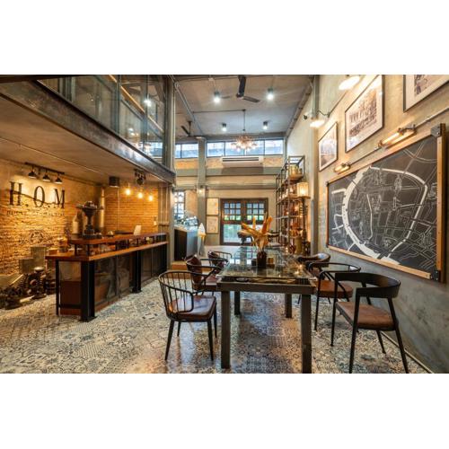 House of Machine Boutique Hotel