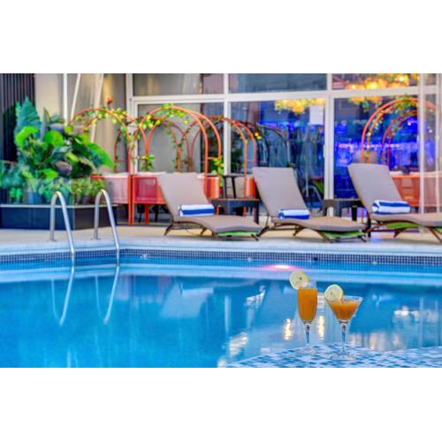 Howard Johnson Plaza by Wyndham Dubai Deira