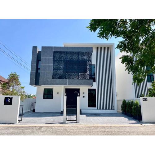 HS3-Hidden Space Private Pool Villa-บางแสน