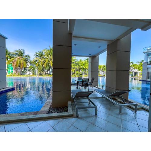 Hua Hin Blue Lagoon-Pool Access