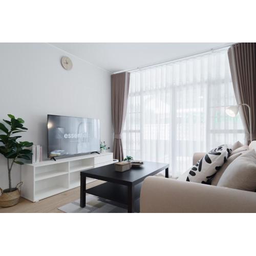 Huai Khwang Cozy Home Comforts