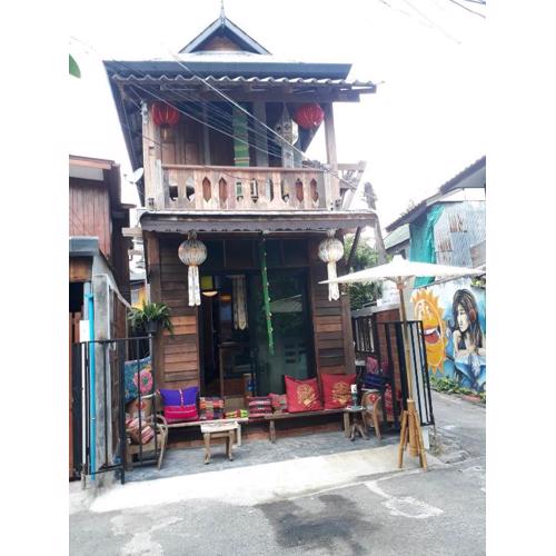 Huen Chiang Man Hostel