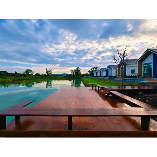 Hug Home Resort Wichianburi ฮักโฮม รีสอร์ท วิเชียรบุรี