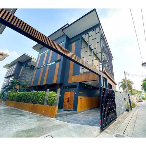 Huge Luxury, 3 Bedroom, private pool villa near to the beach - Jomtien - LV99