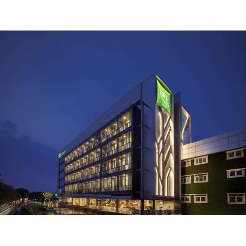 Ibis Styles Jakarta Sunter