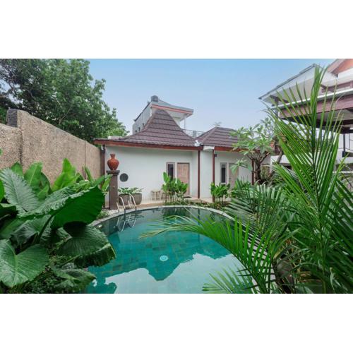 Iconic Lodge Uluwatu