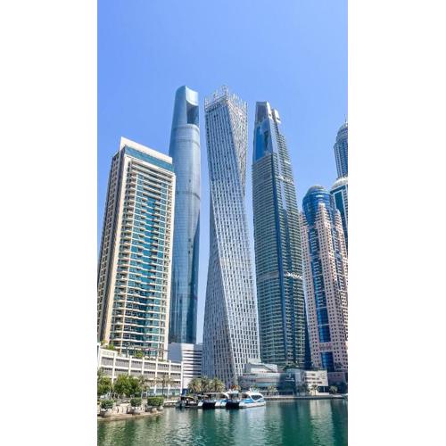 Iconic Marina Stay! Cayan Tower 2BR