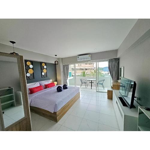 Ideally Patong Beach Apartment
