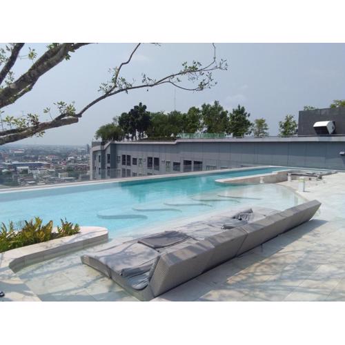 IDEO Thaphra Interchange Condominium