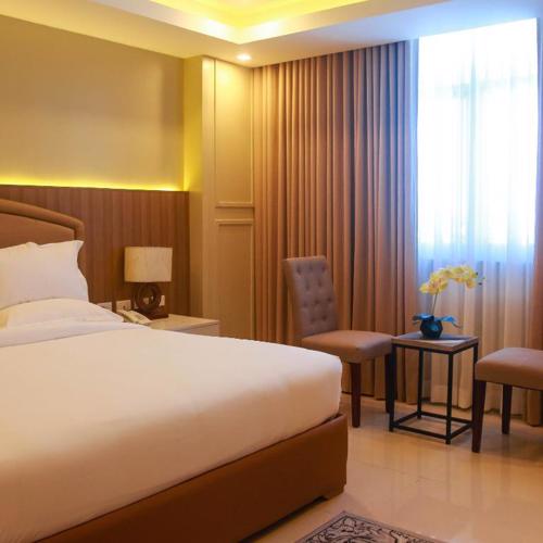 Iloilo Gateway Hotel and Suites