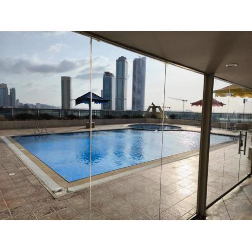 Ilyas by Smart Home Vacation Homes