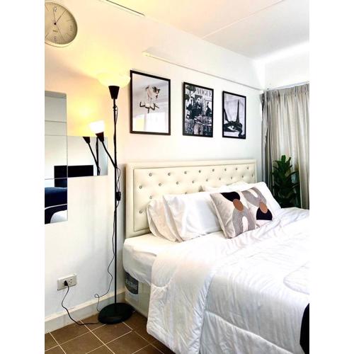 Impact Arena Condo 2Rooms C3 by GoodRoom24