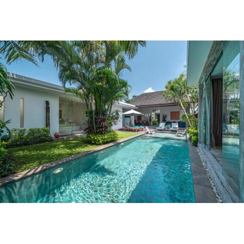 Incredible 3BR Villa In The Heart Of Seminyak