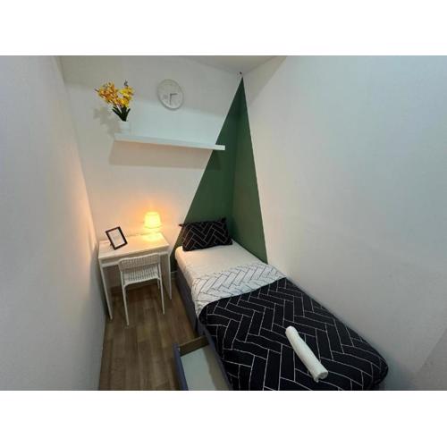 Incredible Partition Room In Barsha Heights Tecom