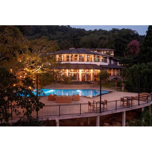 Indra Manel Family Holiday Resort Kandy