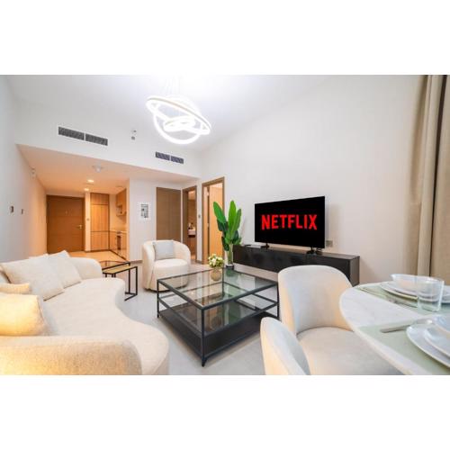 Indulge in Luxury 1BR Unit at Business Bay