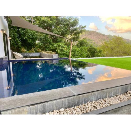 Infinity Pool Apartment at Viewpoint Villas