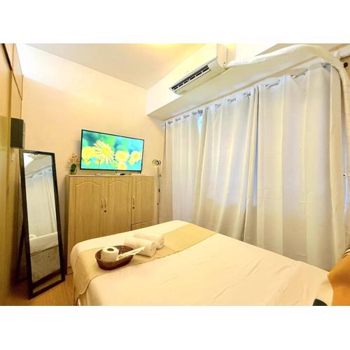 Instaworthy Space near BGC NAIA at Grace Res