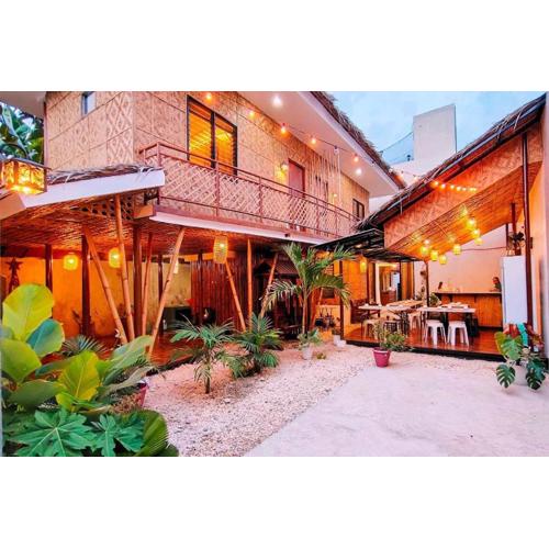 Intoy's Place Panglao near Beach