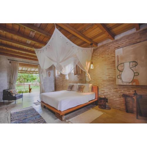 Iron Rose Villa with garden & pool Kuta Lombok