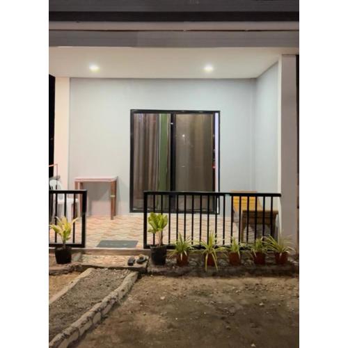 Isla Cove Guest House