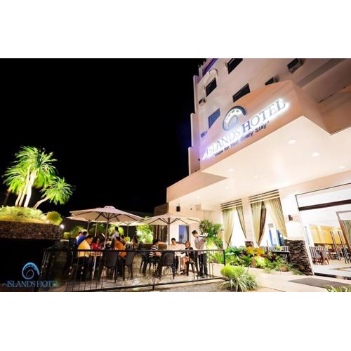 Islands Hotel