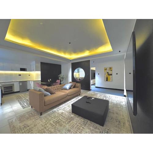 IVORY LUXURIOUS Home